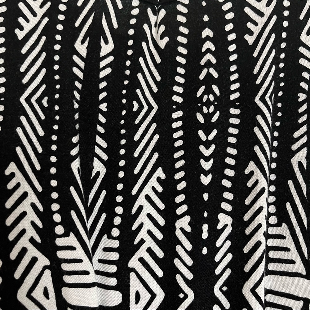 Mossimo Geometric Aztec Print Cami Romper - Picture 4 of 6